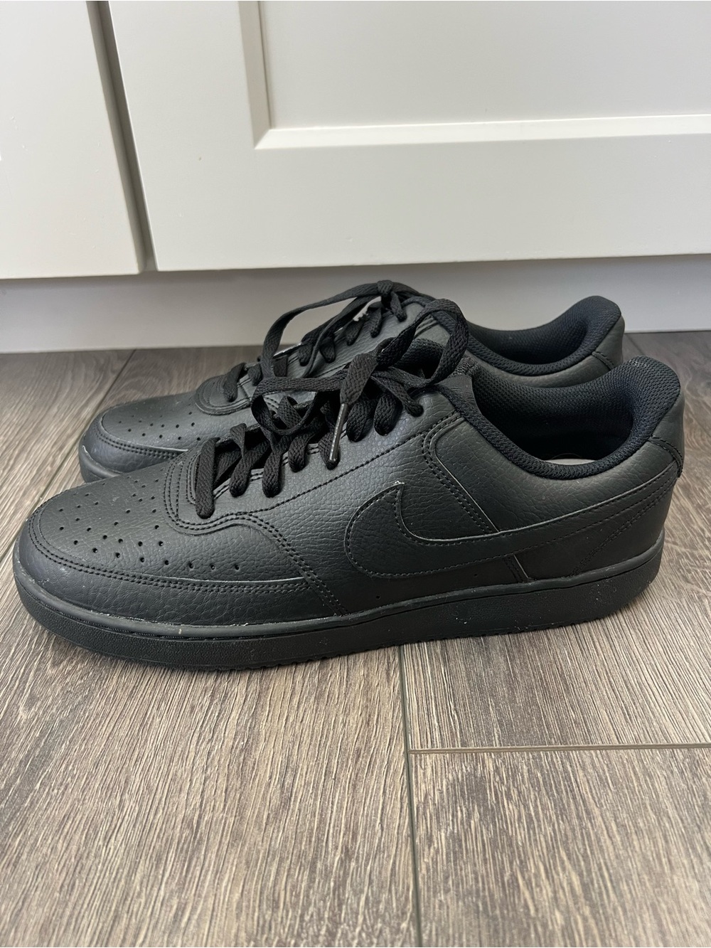 Men’s Nike Black Low-Top Sneaker Shoes